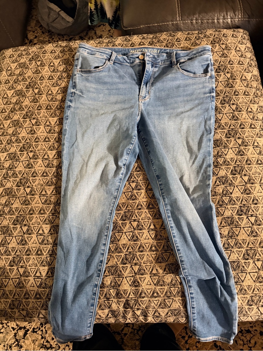 American Eagle Outfitters Light Wash Skinny Jeans — Women's